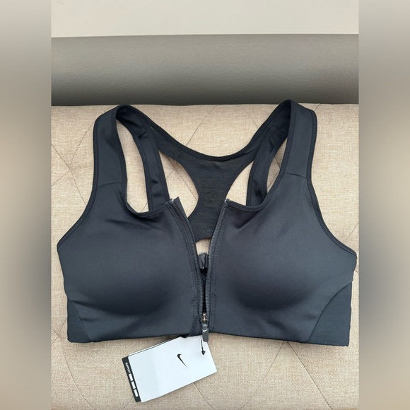 Women’s Nike Training Sports Bra - Picture 3 of 5